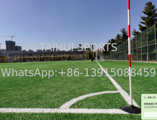 8-15mmポリエチレンショックパッド 底面 人工芝 サッカー場 FIFAピッチ