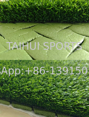 スタイルの高さ 10mm 8-15mm ポリエチレンショックパッド 底面 人工芝 サッカー場 FIFAピッチ